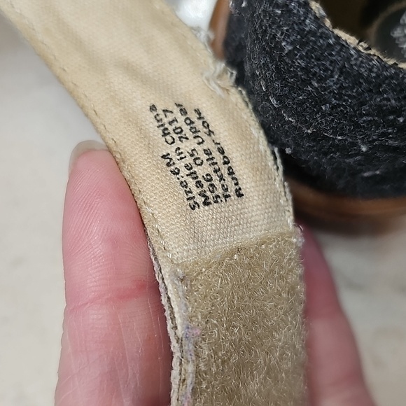 Livie Luca 6 Mary Jane - Picture 2 of 4